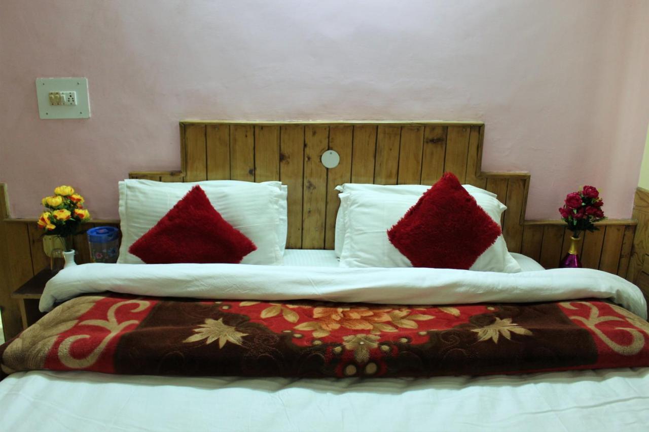 Hotel New Royal Manāli Eksteriør bilde