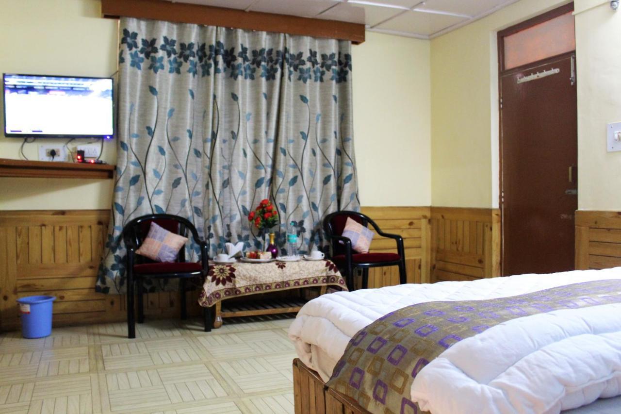 Hotel New Royal Manāli Eksteriør bilde