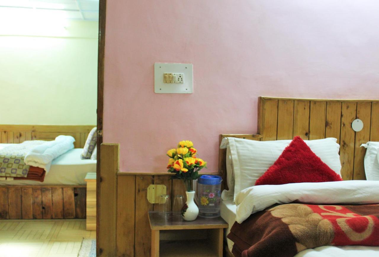 Hotel New Royal Manāli Eksteriør bilde