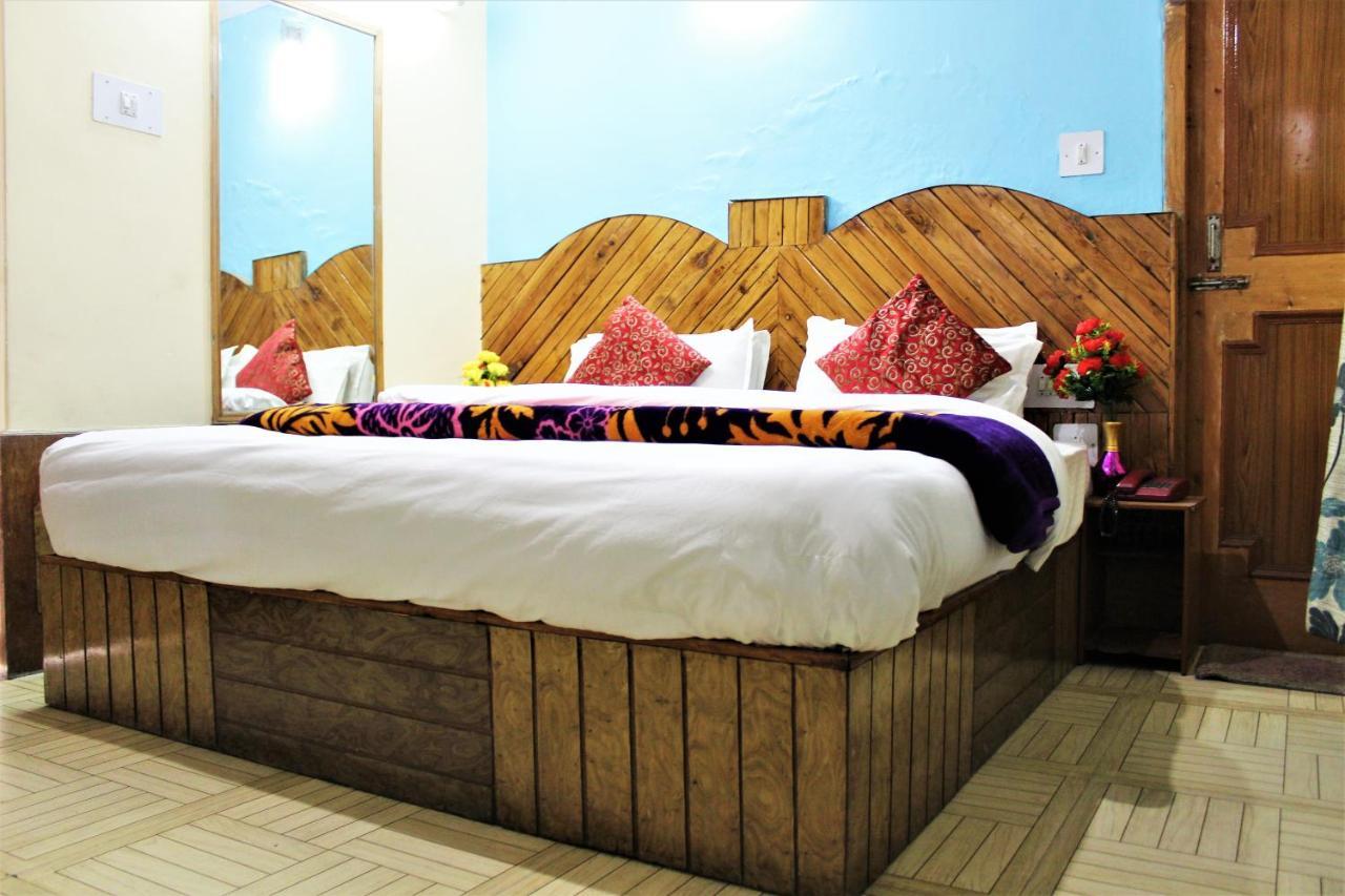 Hotel New Royal Manāli Eksteriør bilde